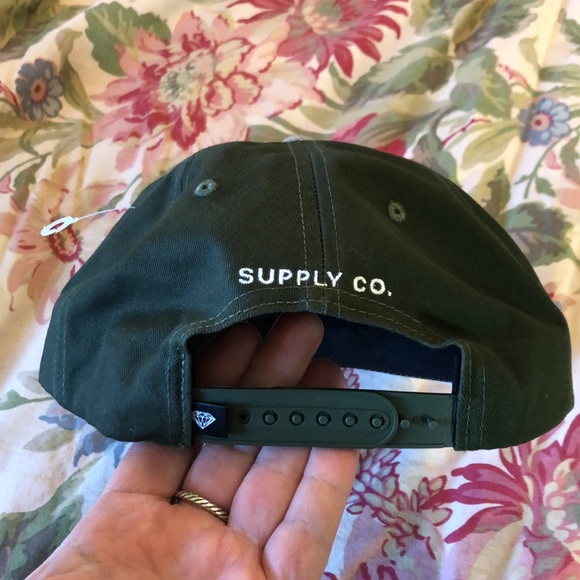 DIAMOND SUPPLY CO 100% Cotton “Get Your Shine On” SnapBack Hat Cap NEW - Picture 4 of 12